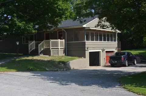 247 Central Ave, Lewiston, ME 04240
