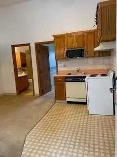 1072 Post Rd #233, Wells, ME 04090
