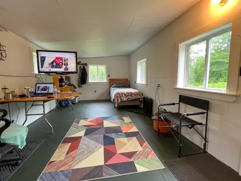 114 Dickvale Rd, Peru, ME 04290