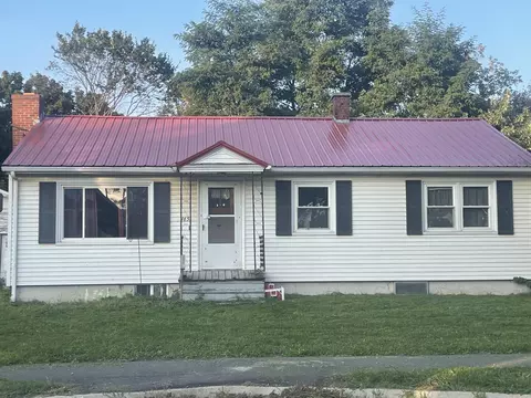 165 Lincoln St, Bangor, ME 04401