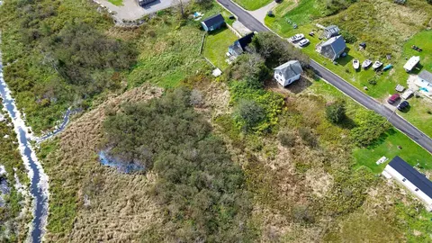 33 Feeney St, Jonesport, ME 04649