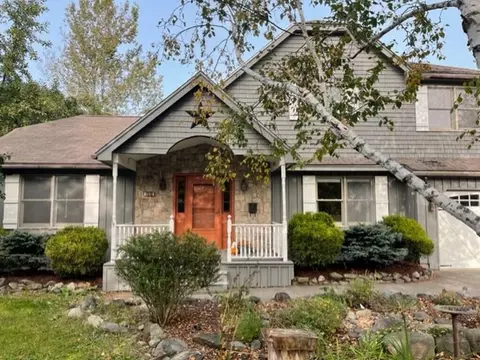 32 Fourth St, Old Town, ME 04468