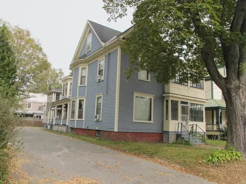 7 Dalton St # -9, Waterville, ME 04901