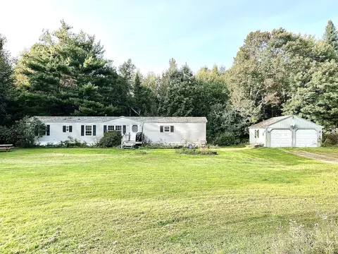189 Tyler Rd, China, ME 04358