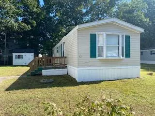 43 Goosefare Dr #43, Old Orchard Beach, ME 04064
