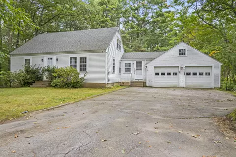 20 Cape Neddick Rd, York, ME 03909