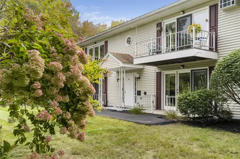 71 Smith St #2, Augusta, ME 04330