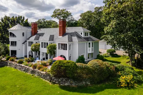 68 Eastward #68, Rockport, ME 04856
