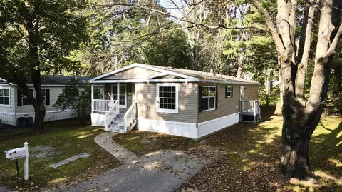 11 Vine St #K, South Berwick, ME 03908