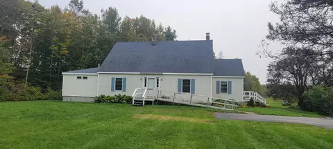 520 Waning Rd, Unity, ME 04988