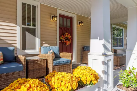 19 Owls Nest Ln, Bar Harbor, ME 04609