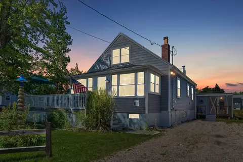184 W Grand Ave, Old Orchard Beach, ME 04064