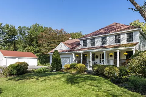 35 Longmeadow Rd, Scarborough, ME 04074