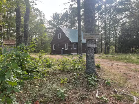 721 E Beddington Lake Rd, Beddington, ME 04622