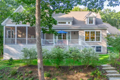 14 Rocky Pasture Ln, Kennebunkport, ME 04046