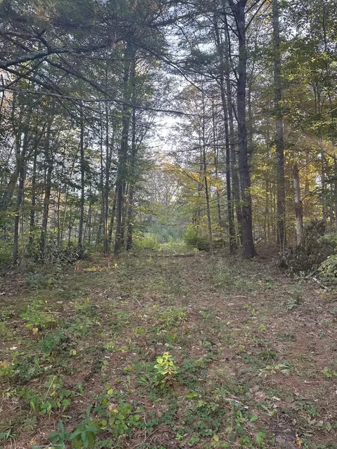 211 Falmouth Rd, Windham, ME 04062