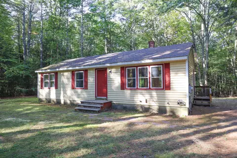 4 Overlook Dr, Sanford, ME 04073