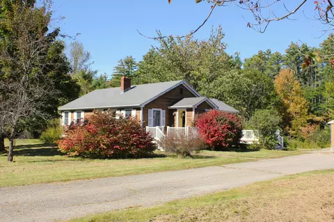 87 Love Brook Rd, Berwick, ME 03901