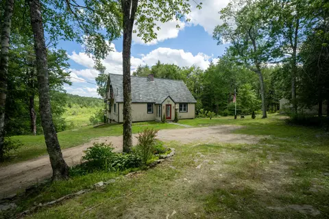 56 Meadow Way, Liberty, ME 04949