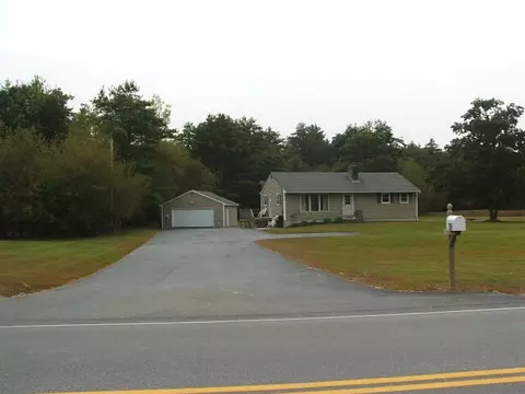 284 S South Waterboro Rd, Lyman, ME 04002