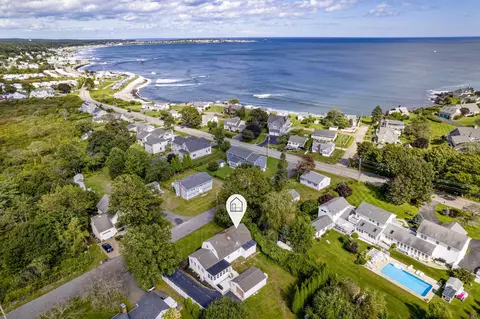 43 Eureka Ave, York, ME 03909