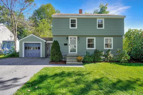 73 Warwick St, Portland, ME 04102