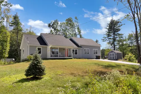 3 Blunt Ln, Saco, ME 04072