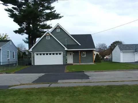 23 Wilson St, Biddeford, ME 04005