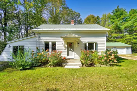 6 Adalynn Dr, Windham, ME 04062