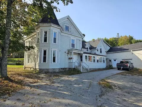 35 Bucksport Rd, Ellsworth, ME 04605