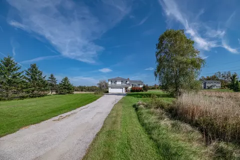 239 Coles Corner Rd, Winterport, ME 04496