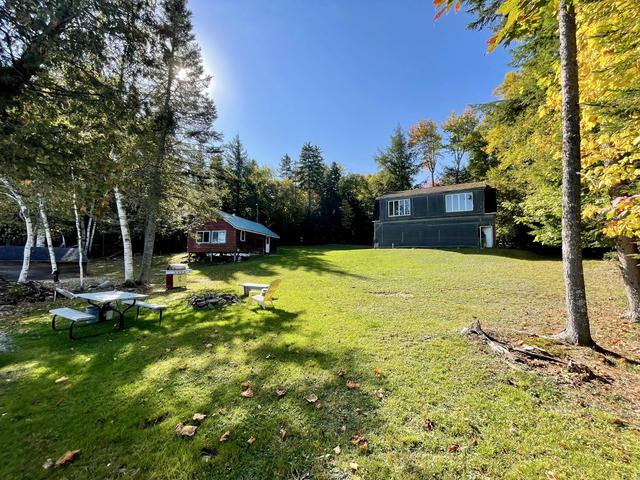 33 Black Point Rd, Tomhegan Twp, ME 04478