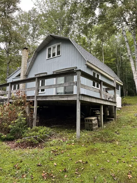 60 Bickford Rd, Dixmont, ME 04932