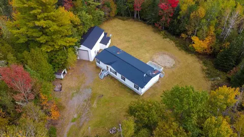 1172 North Rd, Newburgh, ME 04444