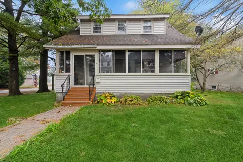 12 Summit St, Biddeford, ME 04005