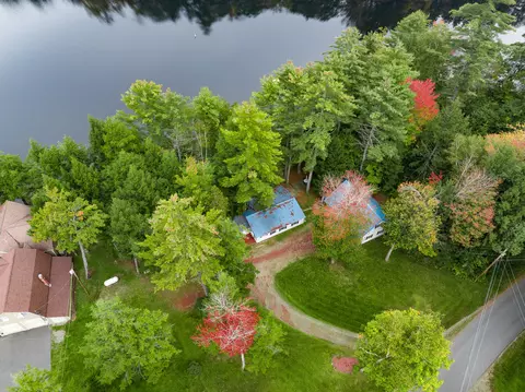 417 Great Moose Dr, Hartland, ME 04943