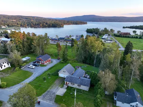 40 Cross St, Rangeley, ME 04970 photo 1