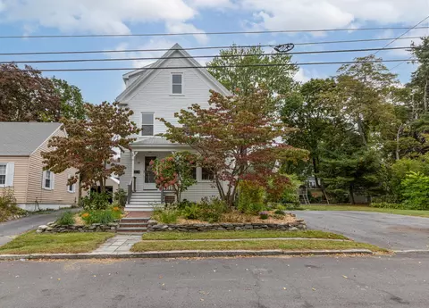 59 Mabel St, Portland, ME 04103