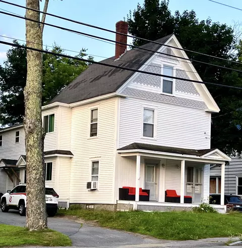 282 Somerset Ave, Pittsfield, ME 04967