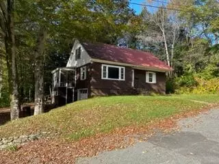 6 Jordan Ave, Livermore Falls, ME 04254