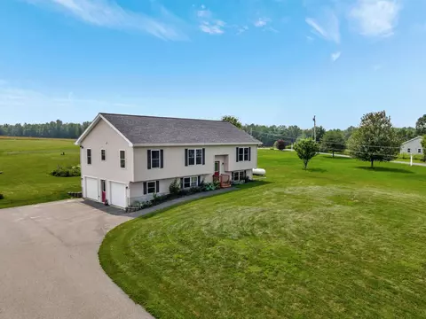 209 Stone Rd, Vassalboro, ME 04989