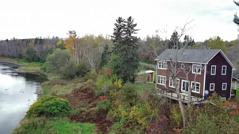694 River Rd, Caribou, ME 04736