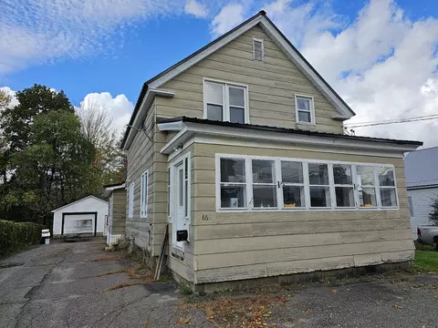 86 Bates St, Millinocket, ME 04462 photo 1