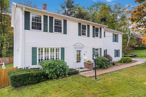 44 Hilltop Ave, Lewiston, ME 04240