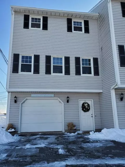 163 E Grand Ave #1, Old Orchard Beach, ME 04064