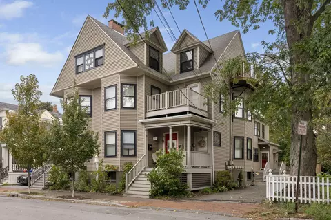 9 Lewis St #3A, Portland, ME 04102