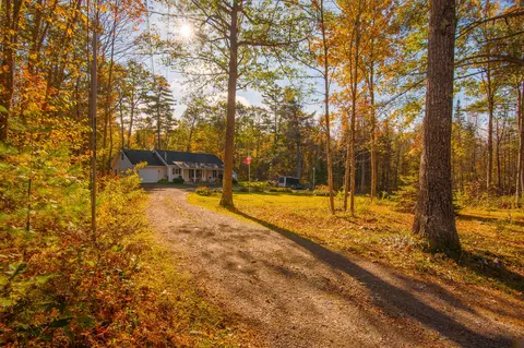 117 Allenwood Park Rd, Augusta, ME 04330