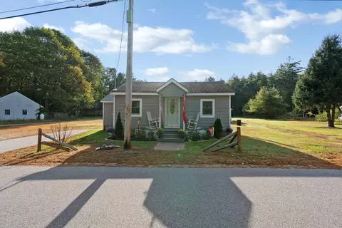 22 Waterside Ln, South Berwick, ME 03908