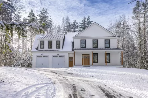 106 Lufkin Rd, North Yarmouth, ME 04097