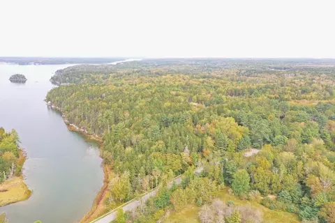 4 Turkey Cove Road, Saint George, ME 04860